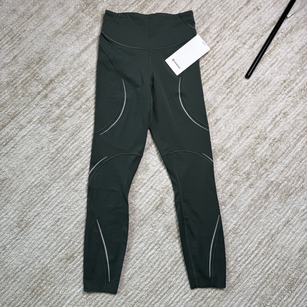 Lululemon Base Pace High-Rise Reflective Tight 25" Smoked Spruce / Size 4